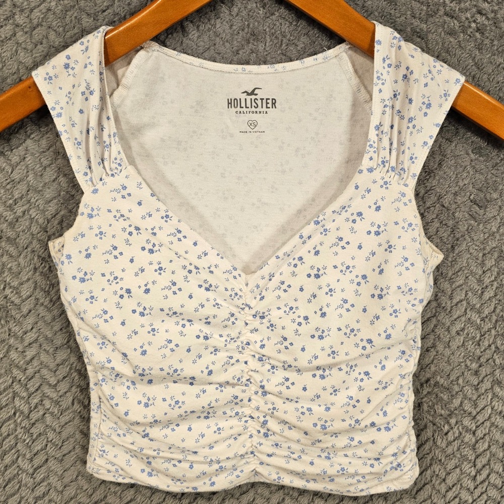 Hollister Womens Blue Floral Ditsy Ruched Cinched Front Crop Tank Top XS White - Picture 2 of 8